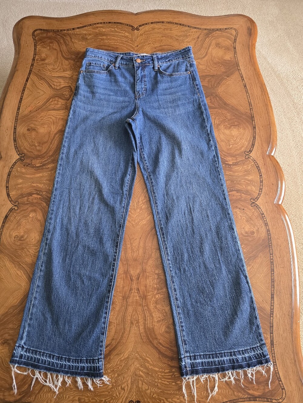 Royalty For Me High Rise Wide Leg Raw Hem Jeans Womens size 8